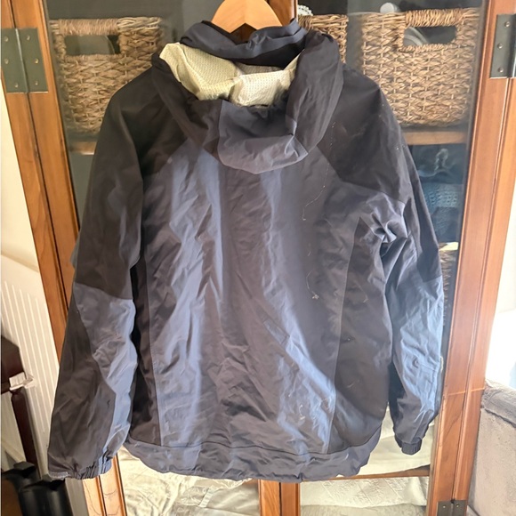 Men's gray L.L. Bean Jacket - Picture 2 of 8